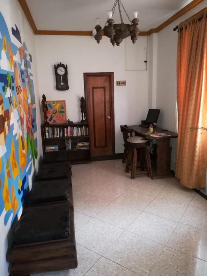 Hostal Internacional Богота Екстериор снимка