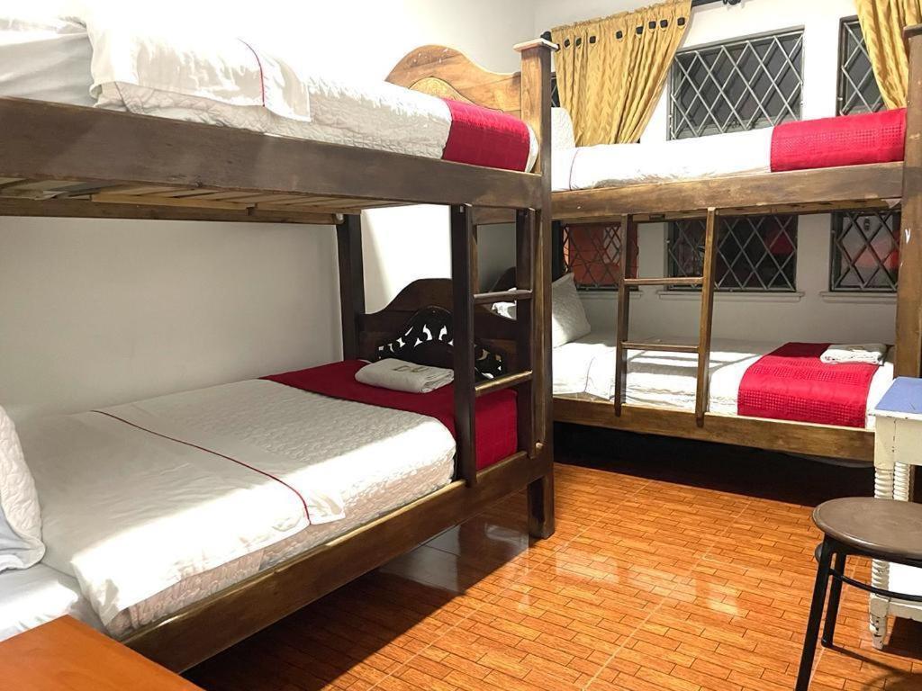 Hostal Internacional Богота Екстериор снимка